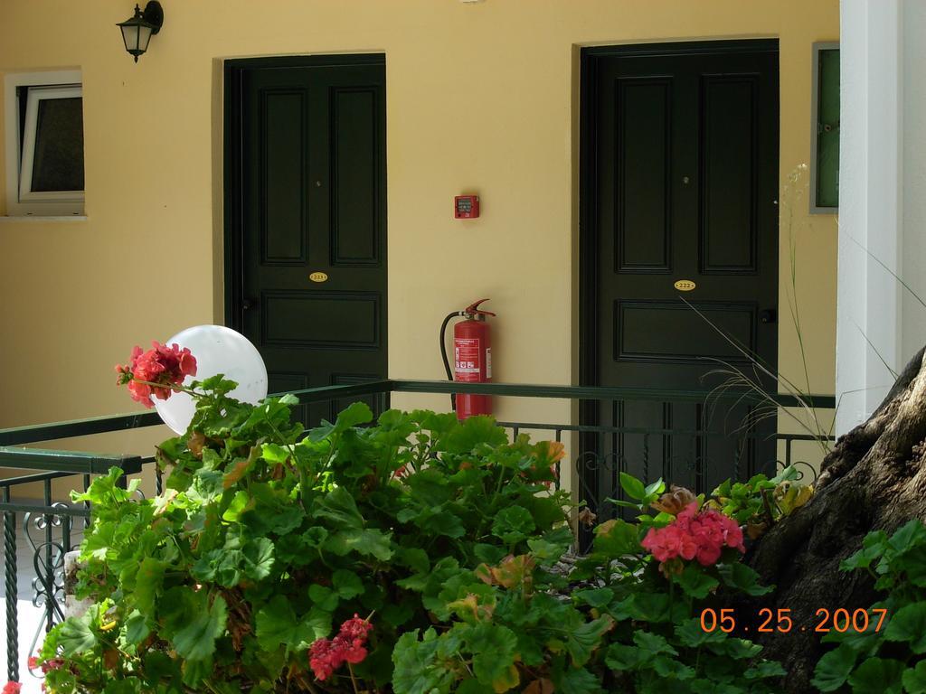 Marilena Hotel Ipsos Luaran gambar