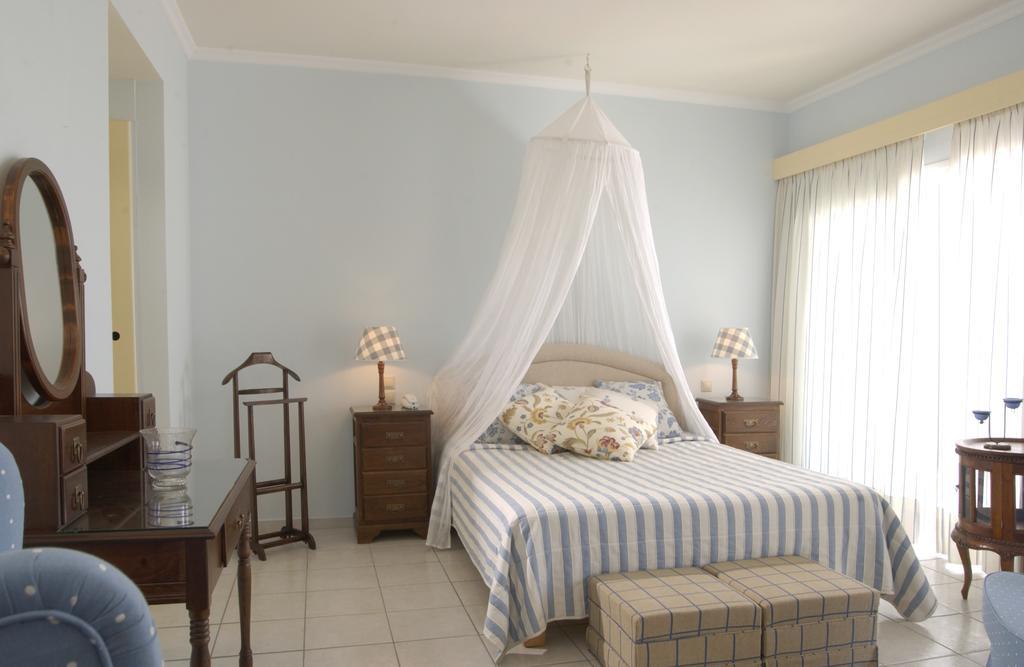 Marilena Hotel Ipsos Bilik gambar